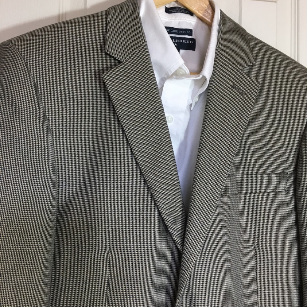 Andrew Fezza 38R, EUC sport coat, muted neutrals - Picture 7 of 13